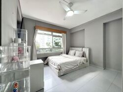 Blk 242 Pasir Ris Street 21 (Pasir Ris), HDB Executive #574762611
